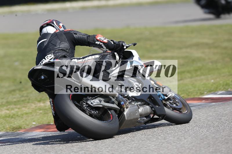 Archiv-2025/45 10.08.2025 Plüss Moto Sport ADR/Freies Fahren/backside